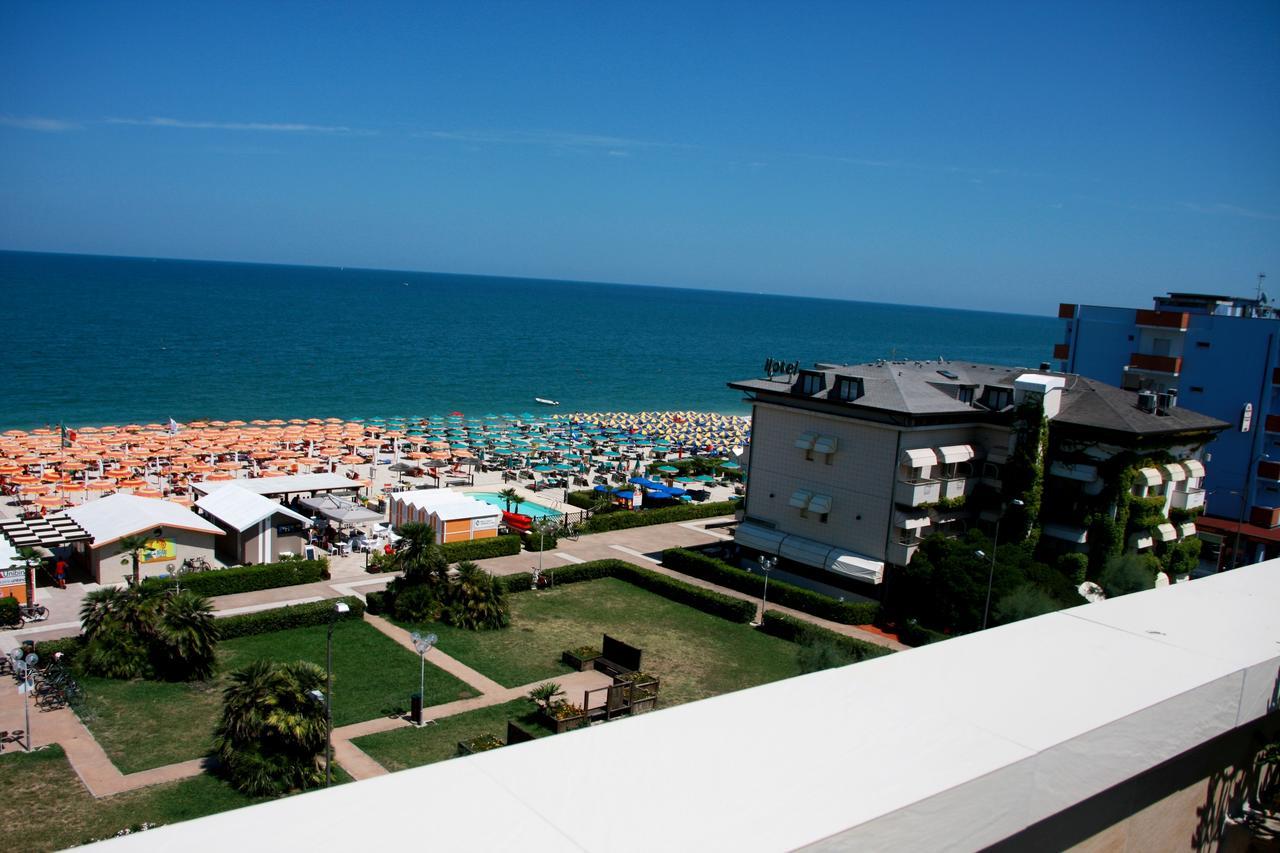 Hotel Beaurivage Fano Ngoại thất bức ảnh